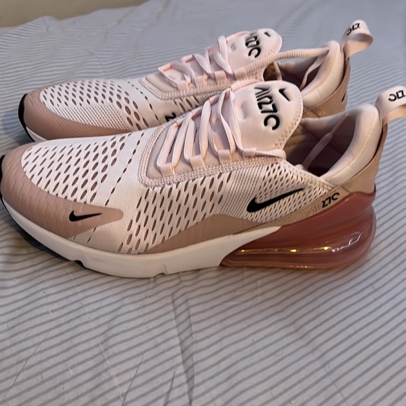 Womens air max 270 - Picture 3 of 3